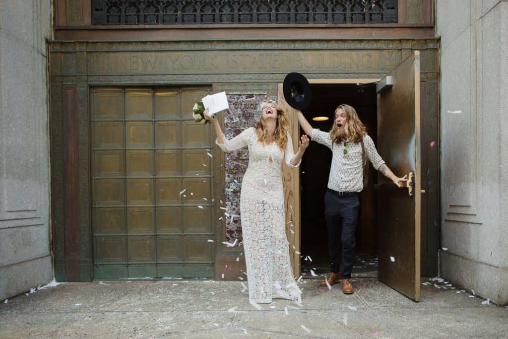How To Elope In New York City A Guide For City Hall Weddings Outside Ceremonies In The Wilds Of Nyc Samm Blake New York Wedding Photographer